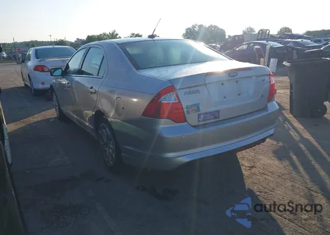 2011 Ford Fusion Se из США, поврежденный, VIN 3FAHP0HA5BR135415